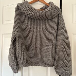 Cozy Gray Turtleneck Sweater